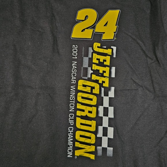 Competitors View Jeff Gordon NASCAR Champion 2001‎ Racing Graphic Tee M Vintage - Picture 3 of 8